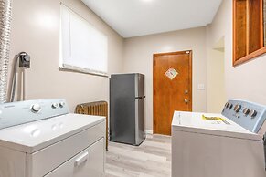 Spacious 3BR Home near Downtown, Oakland & East Liberty! Max 15 nights