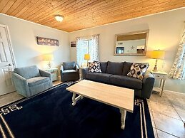 Coquina Cottage 2 Bedroom Cottage by RedAwning