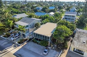 Coquina Cottage 2 Bedroom Cottage by RedAwning