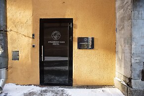 Strawberry Duck St. Petersburg - Hostel