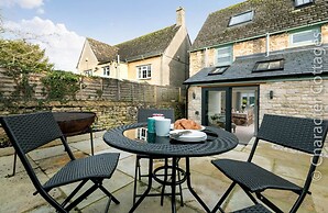 Wall Cottage