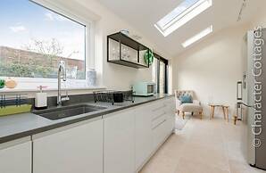 Wall Cottage