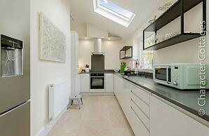 Wall Cottage