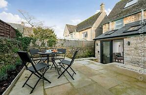Wall Cottage