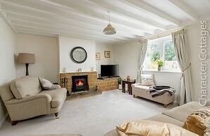 Holly Cottage