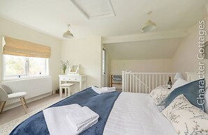 Holly Cottage