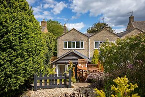 Royal Oak Cottage
