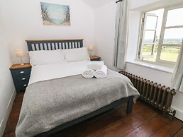 Red Fawn Cottage