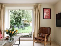 Friesland Cottage