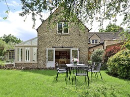 Friesland Cottage