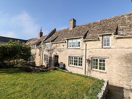 Holly Cottage