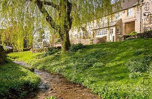 Willow Cottage