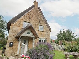 Honeysuckle Cottage