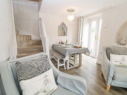 Honeysuckle Cottage