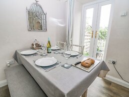 Honeysuckle Cottage
