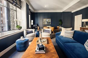 The National, Autograph Collection