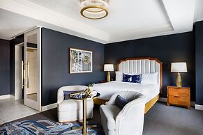 The National, Autograph Collection