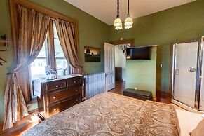 Braywood Inn