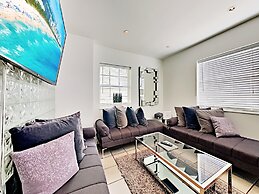 Beachfront 4 Room Ocean Drive Deluxe Suite
