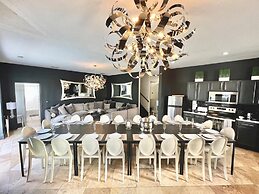 14 Room Golf Tennis Villa