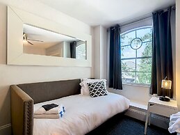 14 Room Golf Tennis Villa