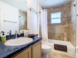 14 Room Golf Tennis Villa