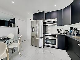 2 Room Celebration Disney Poolside Spa-golf Condo