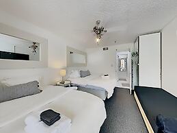 2 Room Celebration Disney Poolside Spa-golf Condo