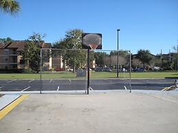 2 Room Celebration Disney Poolside Spa-golf Condo