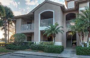 2 Room PGA Village Golf Villa Suite by Clubhouse