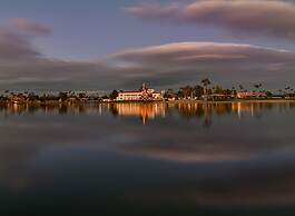 12 Room Scottsdale Golf Tennis Lake Resort Villa