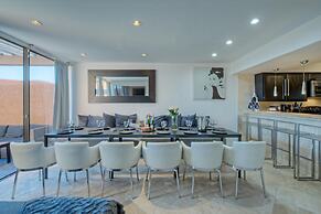 12 Room Scottsdale Golf Tennis Lake Resort Villa