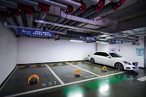 Even Chengdu Jinniu by IHG