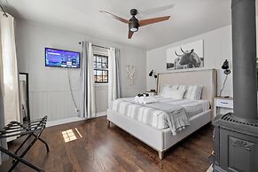 Spearfish Cottages