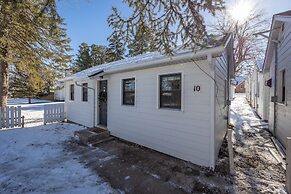 Spearfish Cottages
