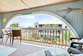 Hibiscus by Distinctive Beach Rentals