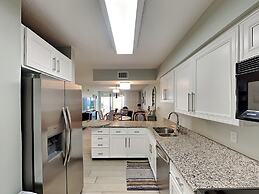 Hibiscus by Distinctive Beach Rentals