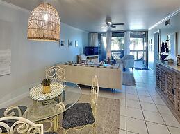 Hibiscus by Distinctive Beach Rentals