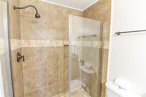 Hibiscus by Distinctive Beach Rentals