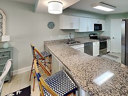 Hibiscus by Distinctive Beach Rentals
