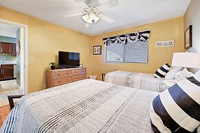 Hibiscus by Distinctive Beach Rentals