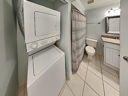 Hibiscus by Distinctive Beach Rentals
