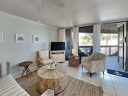 Hibiscus by Distinctive Beach Rentals