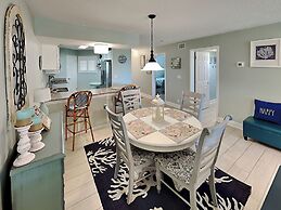 Hibiscus by Distinctive Beach Rentals