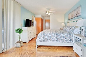 Hibiscus by Distinctive Beach Rentals