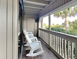 Hibiscus by Distinctive Beach Rentals