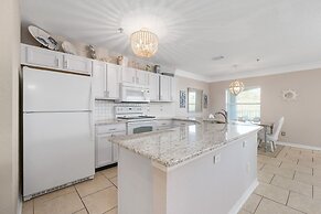 Hibiscus by Distinctive Beach Rentals