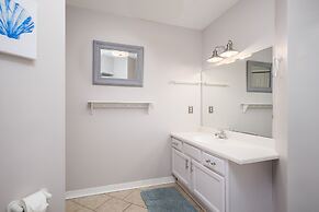 Hibiscus by Distinctive Beach Rentals