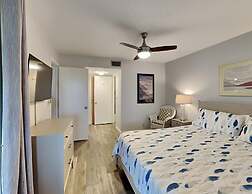 Hibiscus by Distinctive Beach Rentals