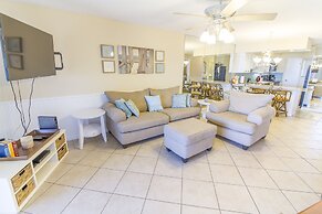 Hibiscus by Distinctive Beach Rentals